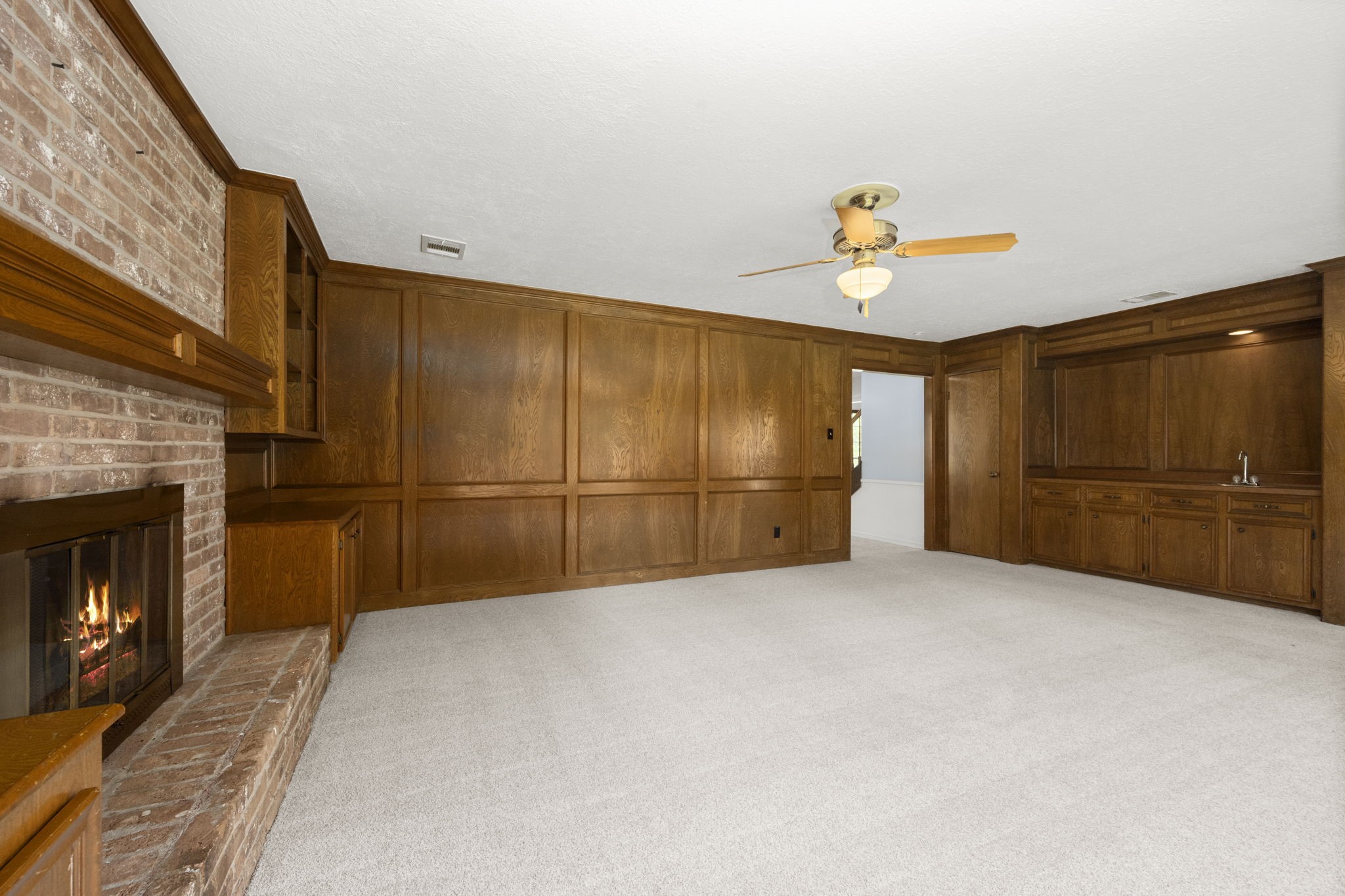 3915 Snag Lane Spring, TX 77388 - Photo 9 of 39 Gallery Image 9