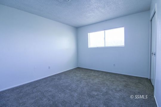432 Debra Lane Ridgecrest, CA 93555 - Photo 35 of 39 an empty room with a window