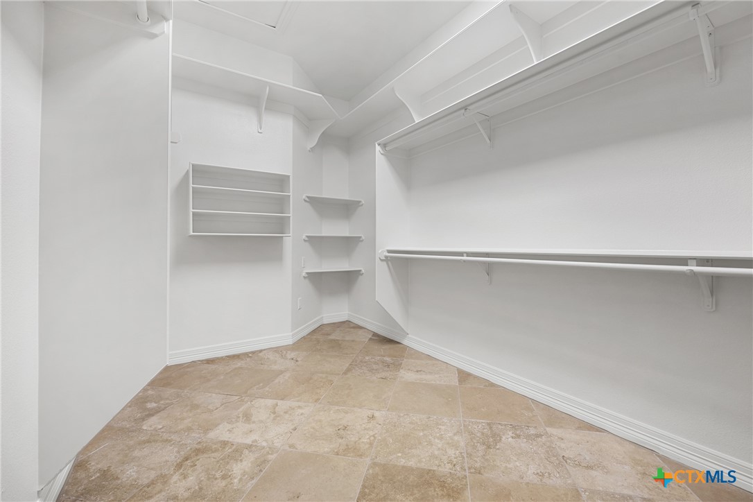 6717 Springwood Court Temple, TX 76502 - Photo 25 of 38 Primary Closet