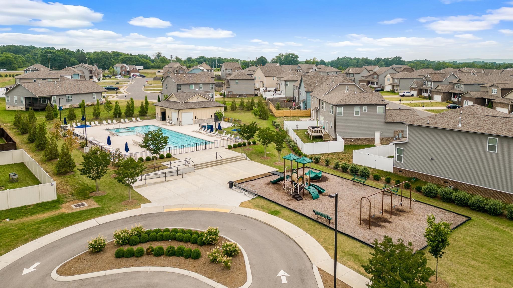 323 Disley Way Murfreesboro, TN 37128 - Photo 38 of 43 a view of a city with lawn chairs