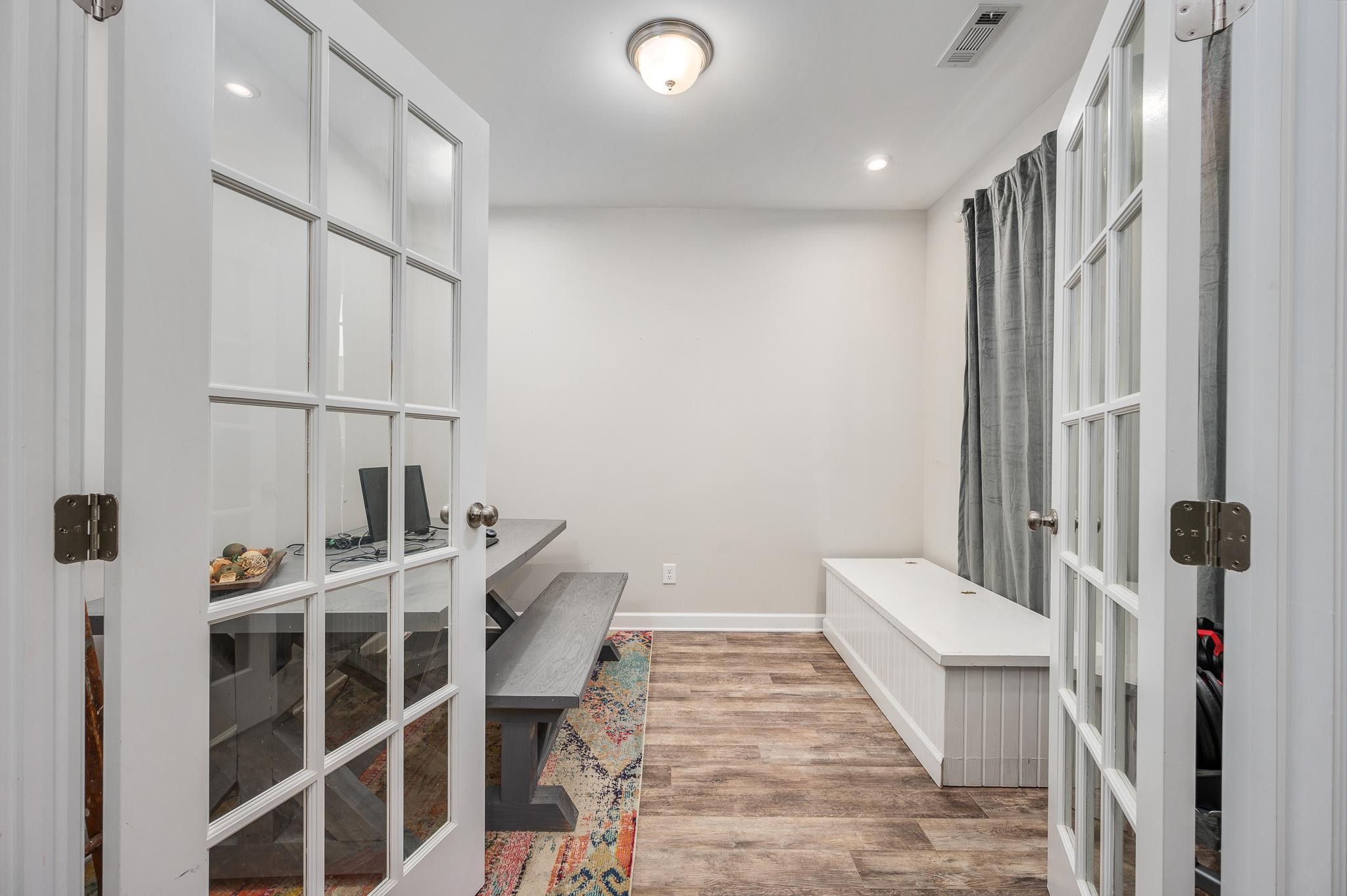 323 Disley Way Murfreesboro, TN 37128 - Photo 8 of 43 a view of a hallway with seating area