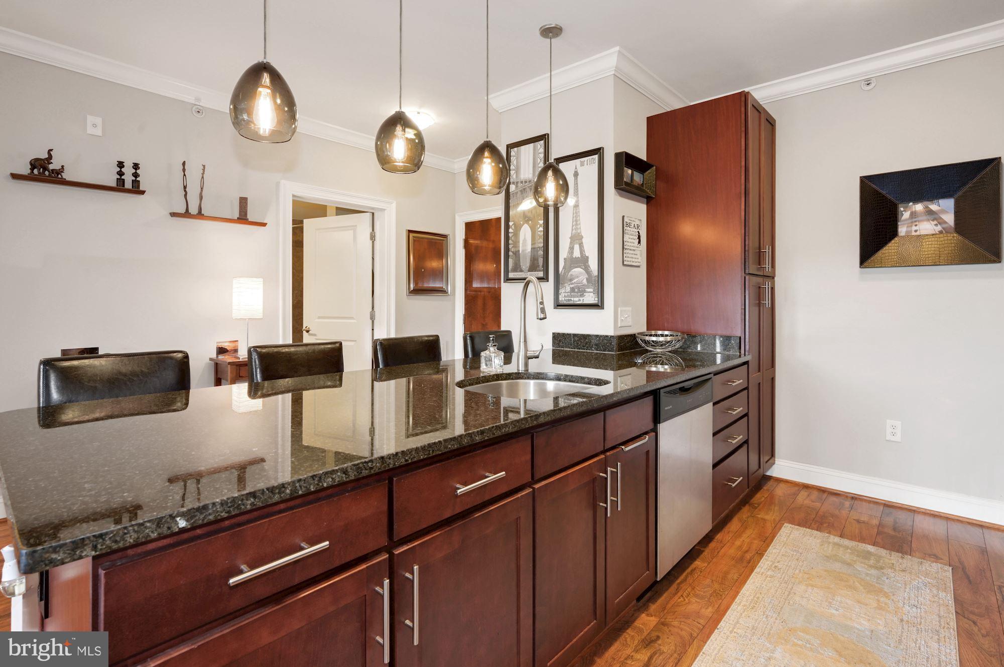 6301 Edsall Road, Unit 219 Alexandria, VA 22312 - Photo 12 of 36