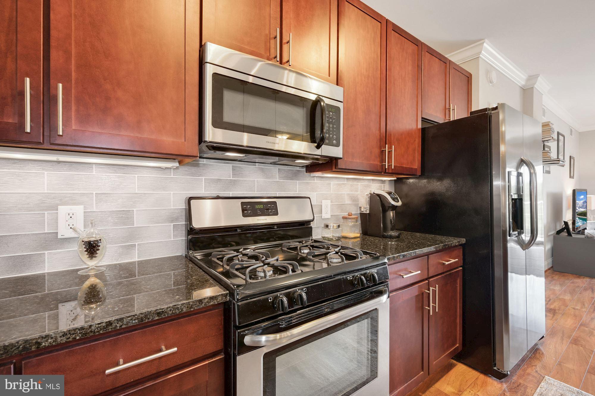 6301 Edsall Road, Unit 219 Alexandria, VA 22312 - Photo 13 of 36