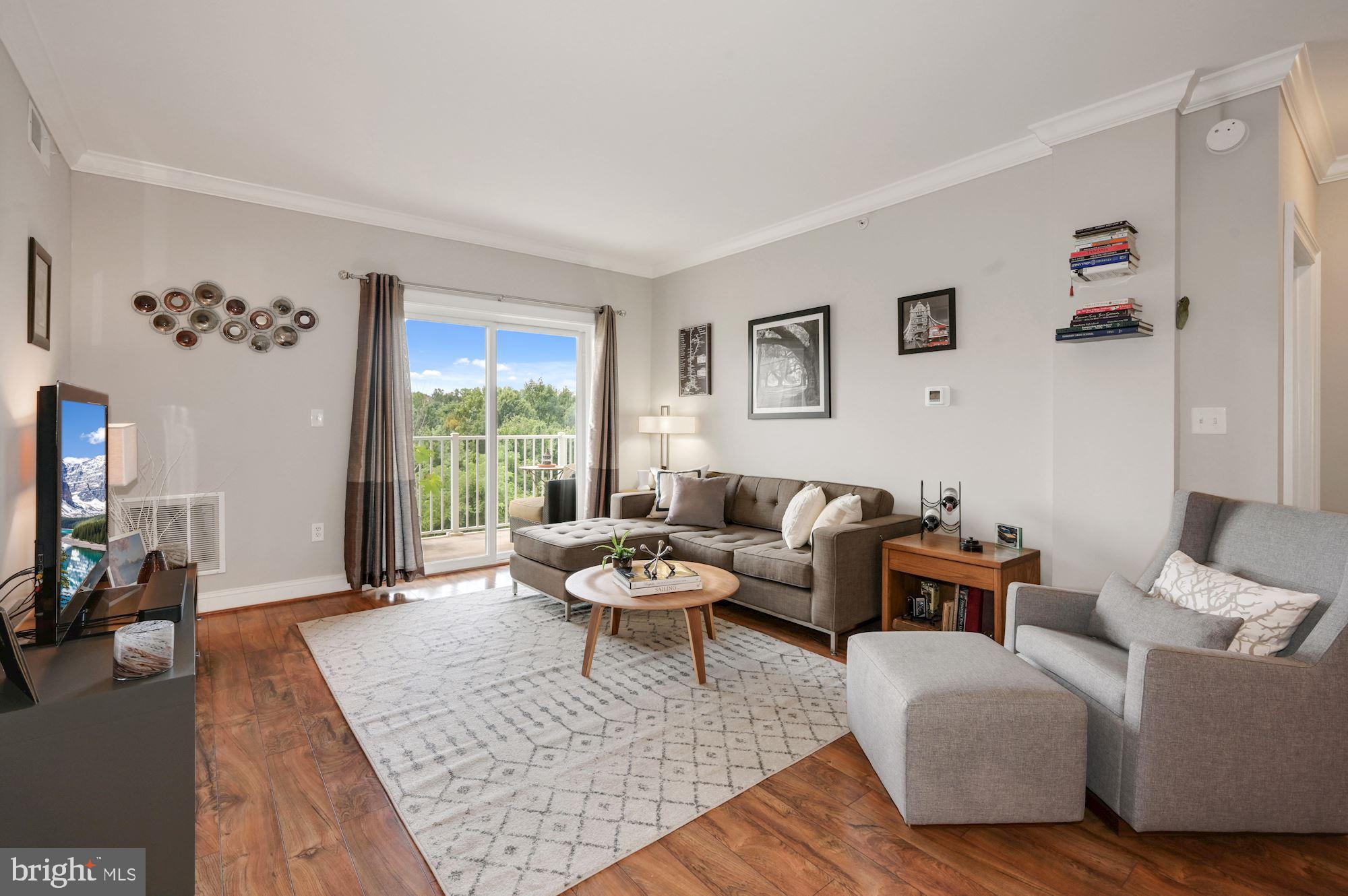 6301 Edsall Road, Unit 219 Alexandria, VA 22312 - Photo 3 of 36