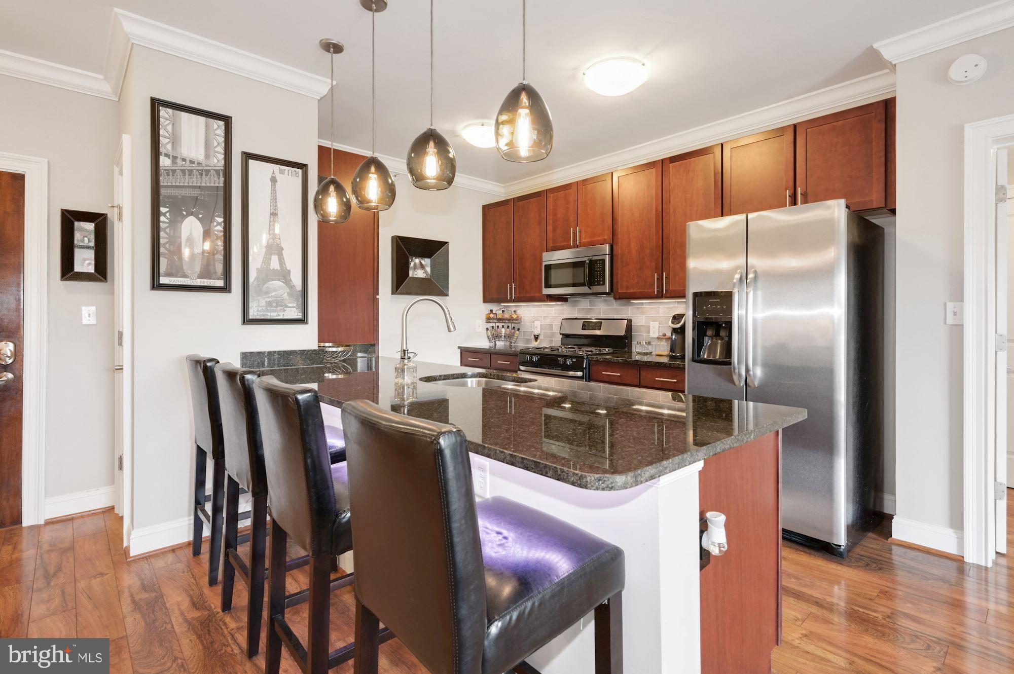 6301 Edsall Road, Unit 219 Alexandria, VA 22312 - Photo 10 of 36