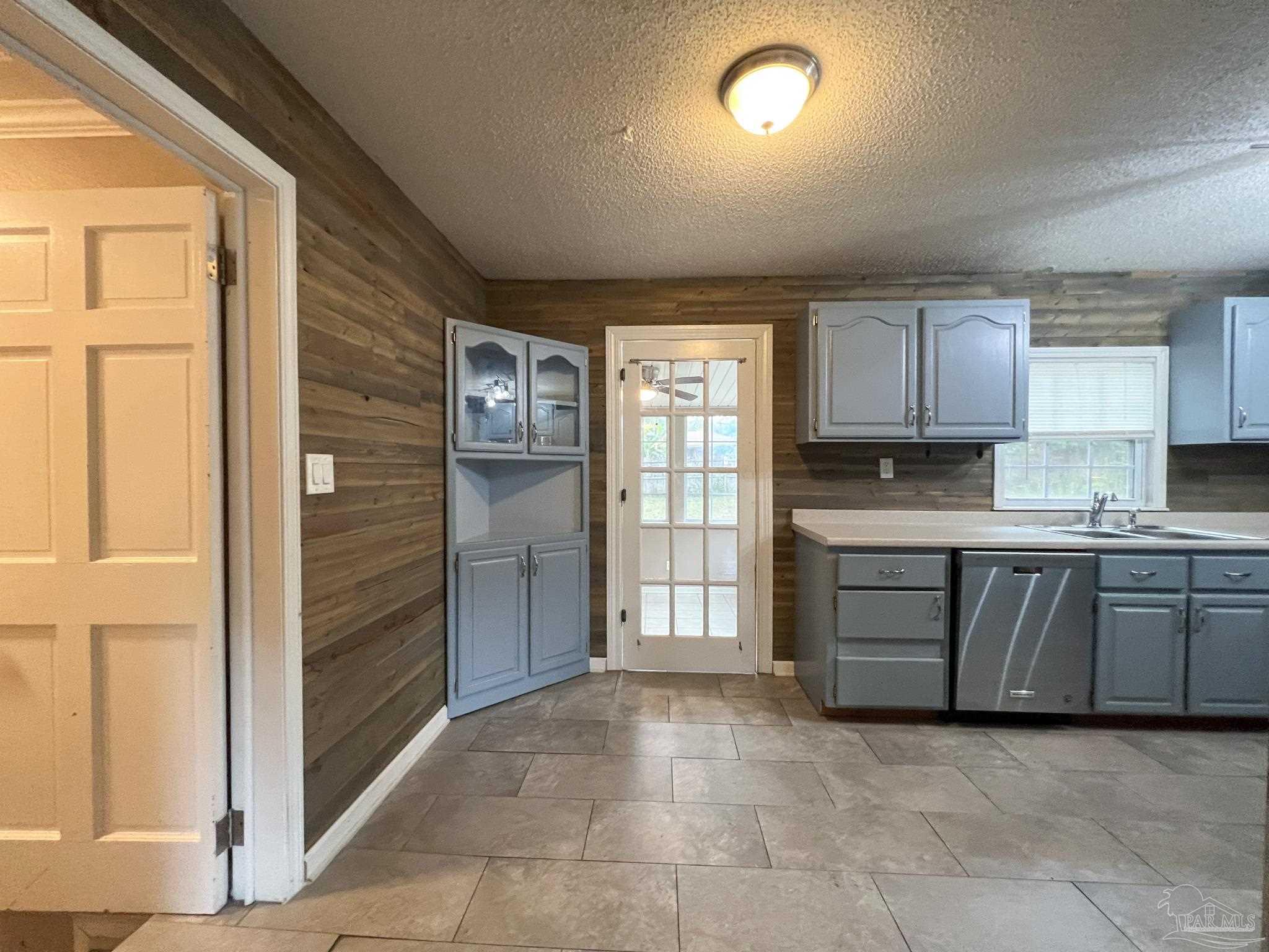 4116 Riddle Street Pace, FL 32571 - Photo 10 of 34