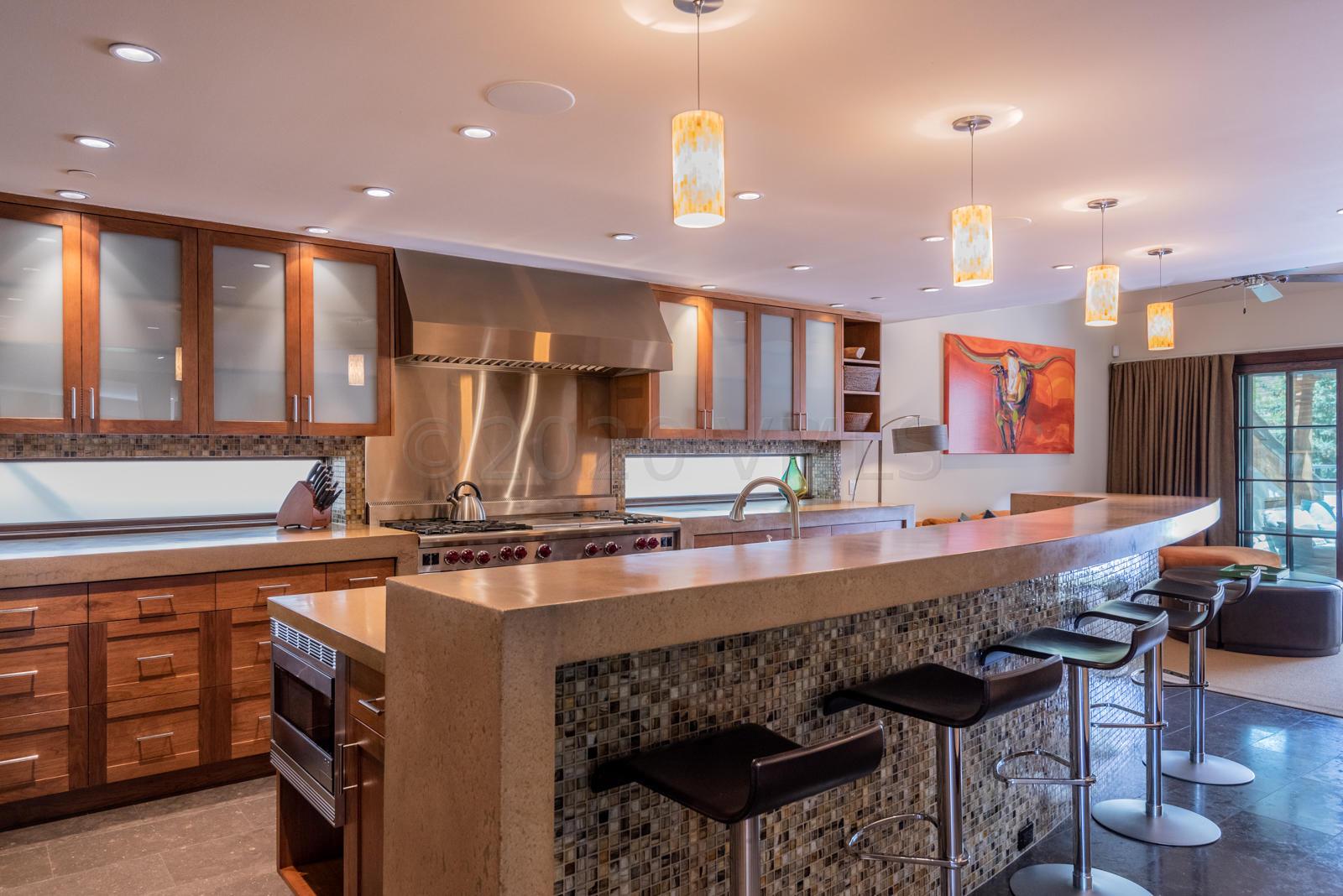 201 Gore Creek Drive, Unit R1 Vail, CO 81657 - Photo 10 of 42