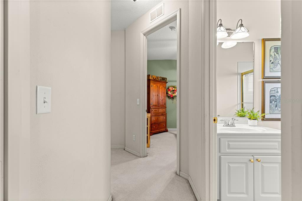 9110 Southwest 96th Court Road Ocala, FL 34481 - Photo 22 of 45