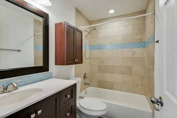 $1,425 | 1311 East 52nd Street, Unit 2, Austin, TX 78723