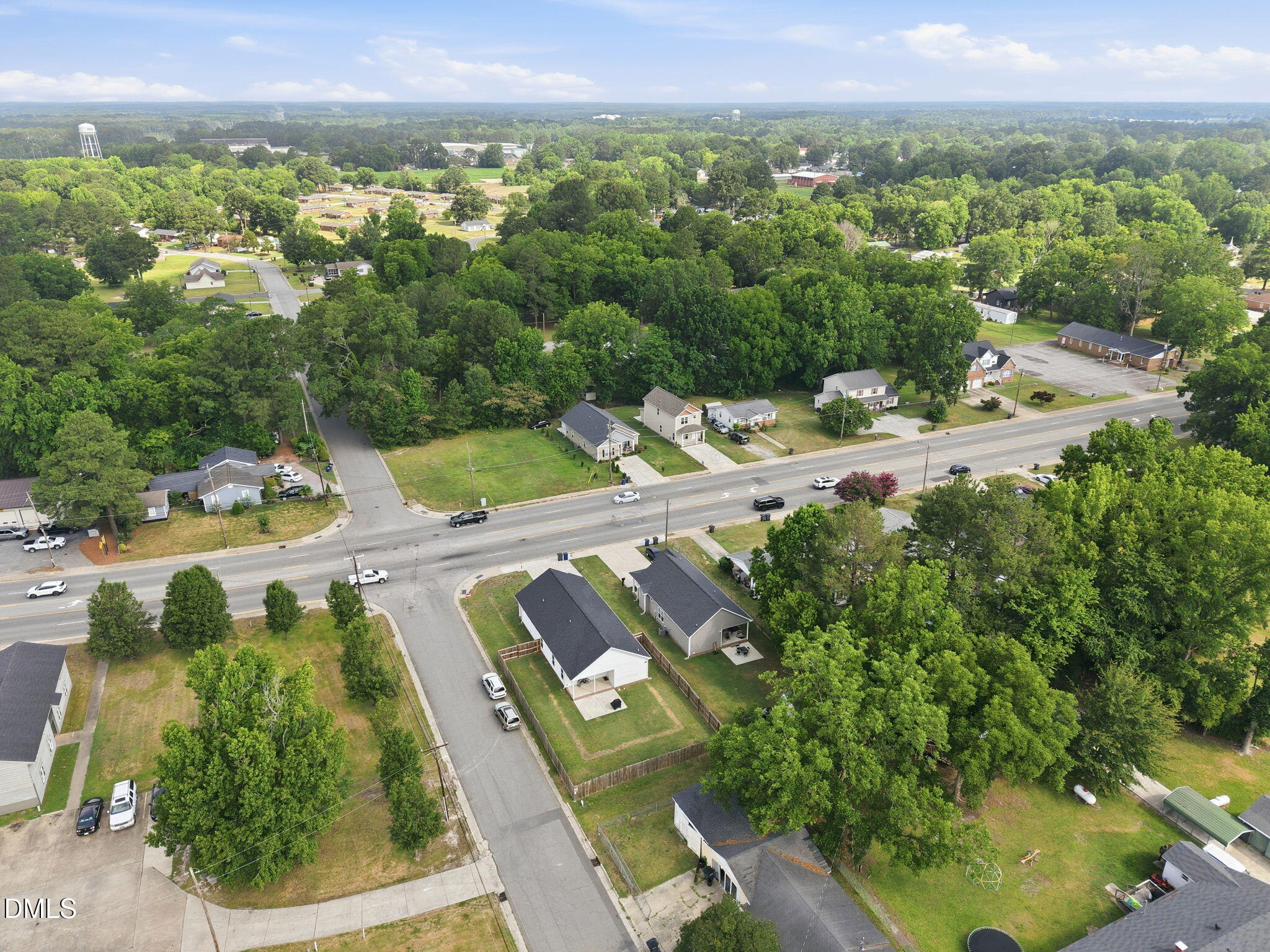 709 South Pollock Street Selma, NC 27576 - Photo 29 of 30 a view of a city