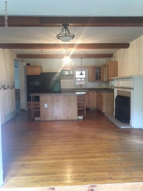 1515 Evergreen Road Williamsport, PA 17701 - Photo 3 of 26 Kitchen w/fireplace