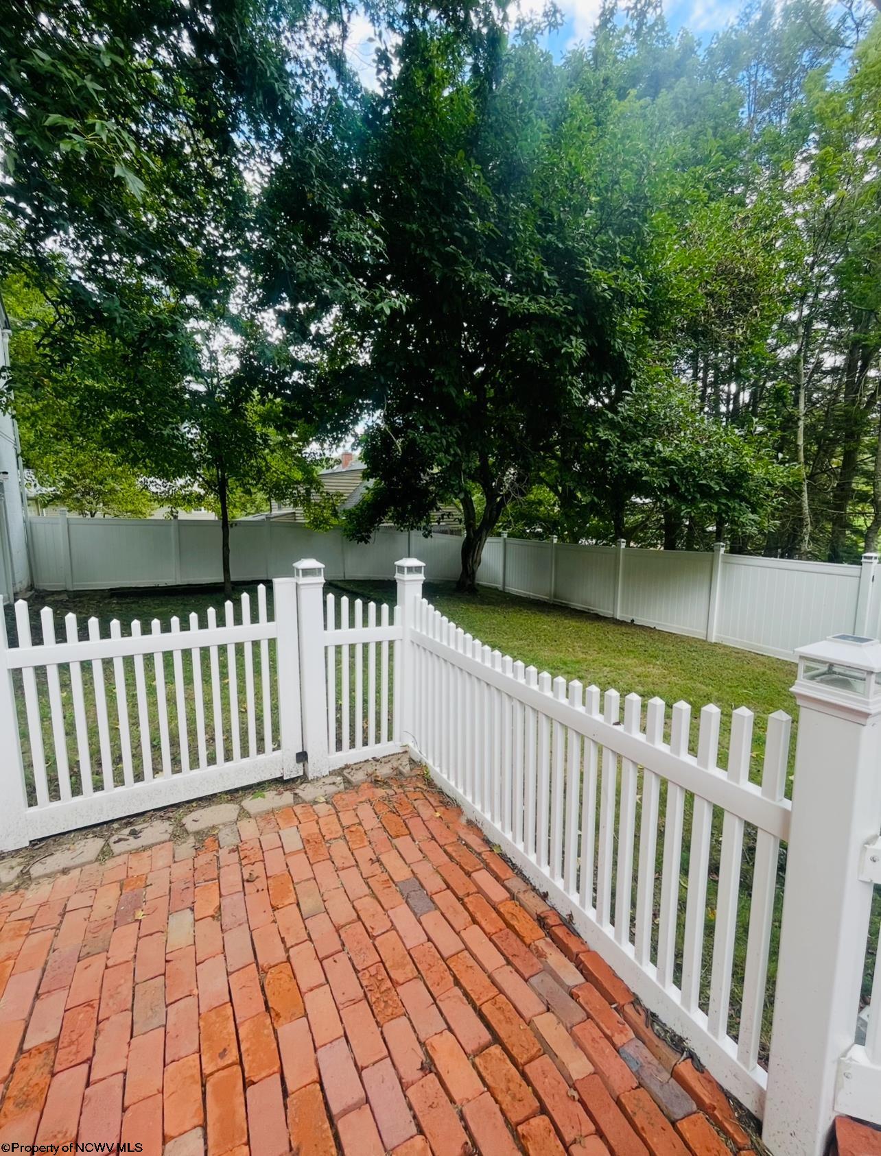 1208 Bell Run Road Fairmont, WV 26554 - Photo 4 of 43 Gallery Image 4