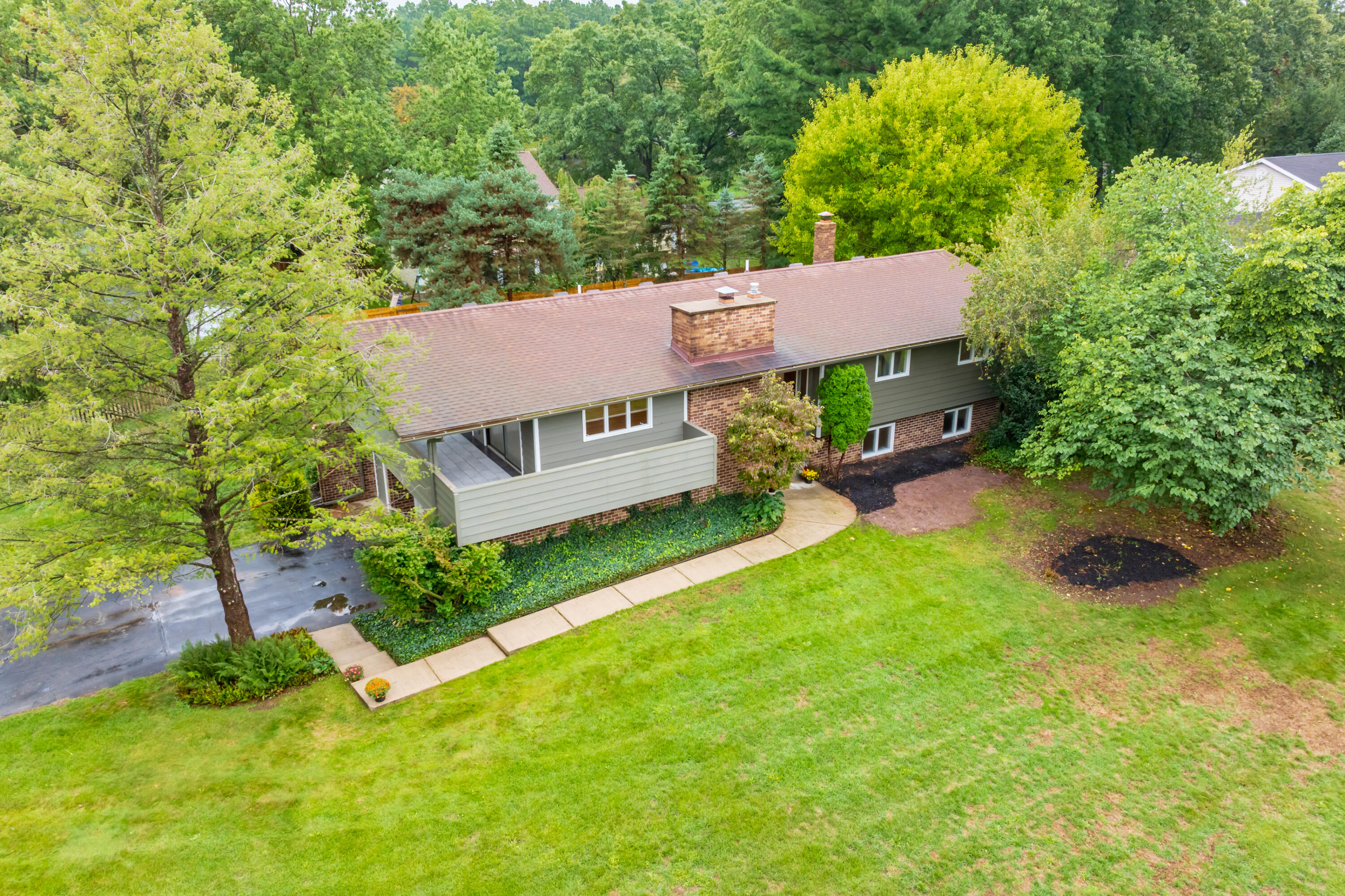 5285 Burning Tree Road Kalamazoo, MI 49009 - Photo 44 of 51 Burning Tree Rd 5285 Kalamazoo 49009-44