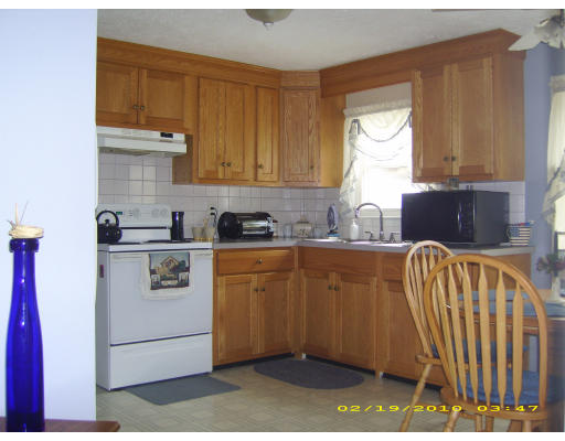 122 North Street Three Rivers, MA 01080 - Photo 7 of 22