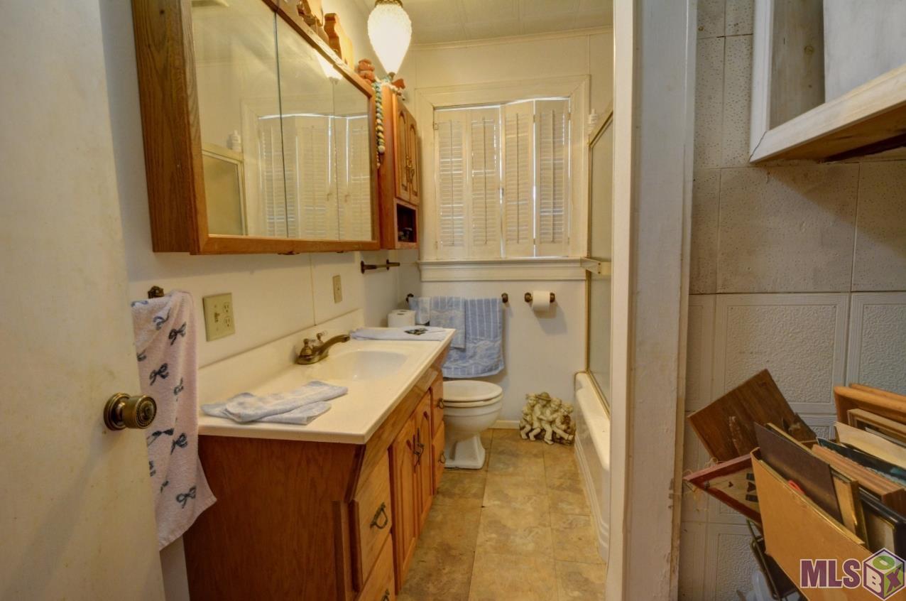 9425 West Inniswold Road Baton Rouge, LA 70809 - Photo 8 of 17