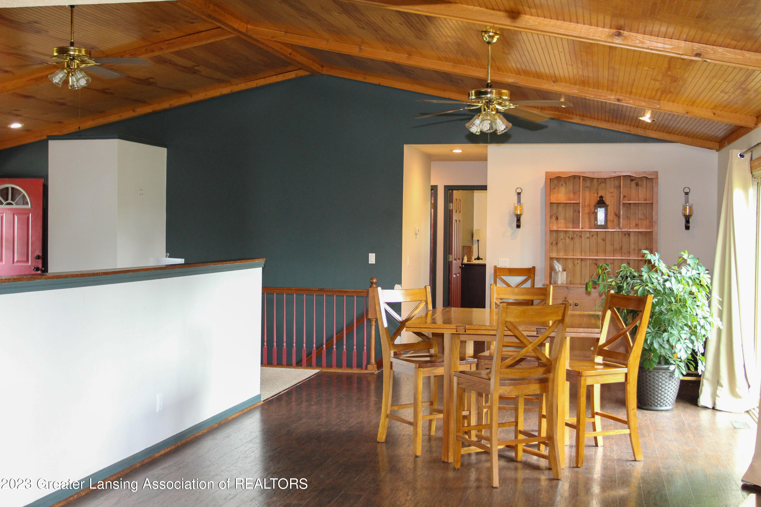 4100 South Williams Road Stockbridge, MI 49285 - Photo 24 of 71 Diningroom