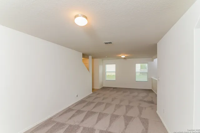 $2,125 | 13019 Strada Privata, San Antonio, TX 78253