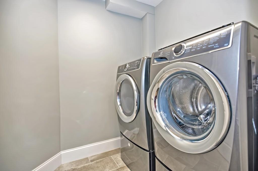 50 Beatrice Way Canton, MA 02021 - Photo 13 of 29