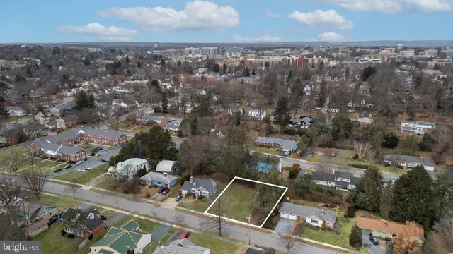 $210,000 | 253 East McCormick Avenue, State College, PA 16801