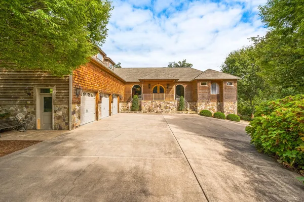 $1,289,000 | 8313 Rock Hill Lane, Linville, VA 22834