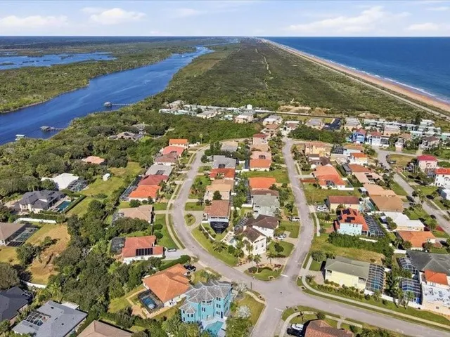$699,000 | 121 Coquina Key Drive, Ormond Beach, FL 32176