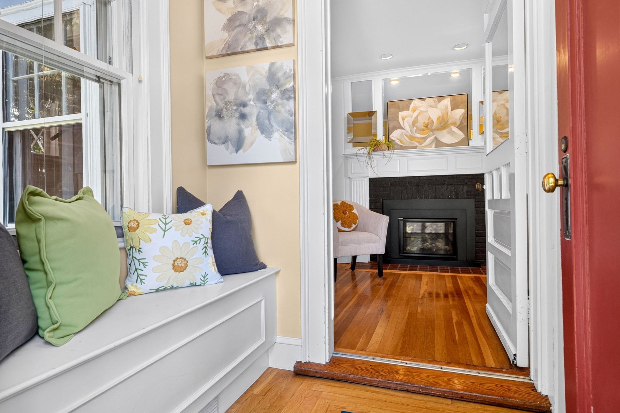 7 Dexter Road Wellesley, MA 02482 - Photo 2 of 22 Gallery Image 2