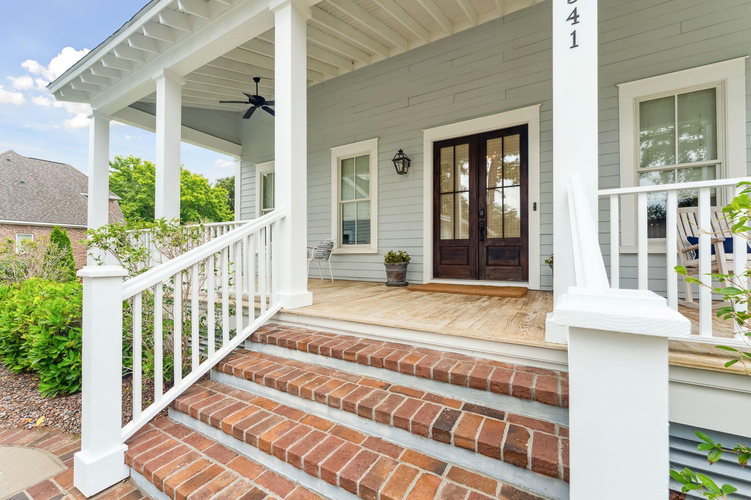 541 West Rice Planters Lane Mount Pleasant, SC 29464 - Photo 3 of 44 541WRicePlanters-KeenEyeMarketing-005