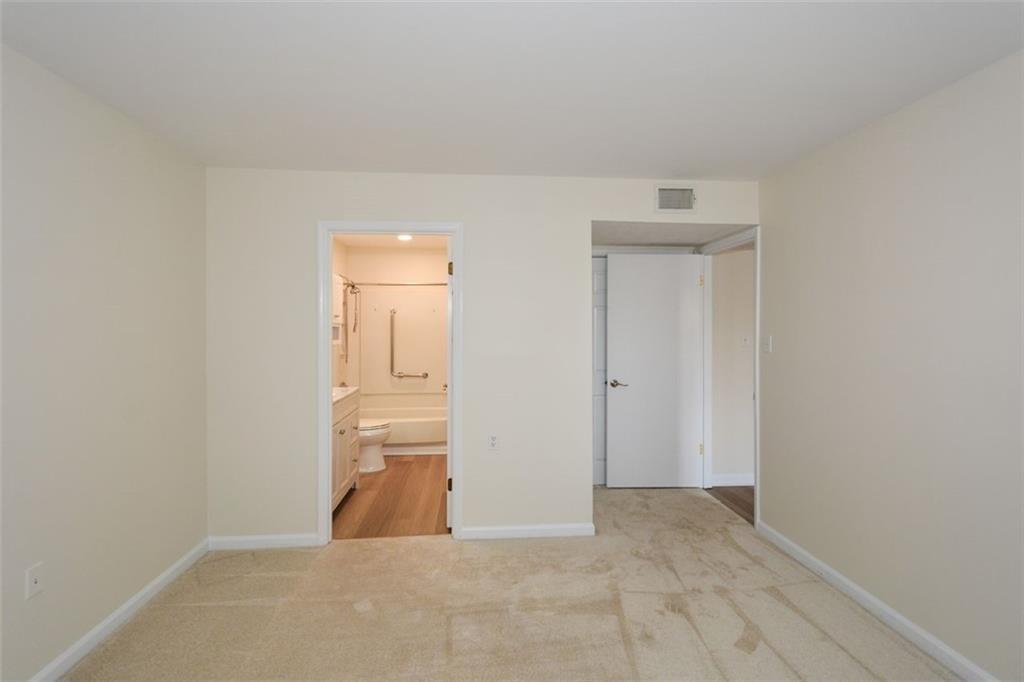 475 Mount Vernon Highway Northeast, Unit A102 Sandy Springs, GA 30328 - Photo 18 of 36