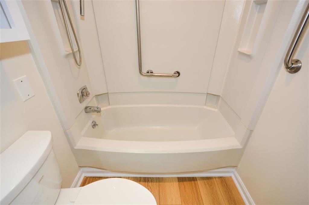 475 Mount Vernon Highway Northeast, Unit A102 Sandy Springs, GA 30328 - Photo 21 of 36