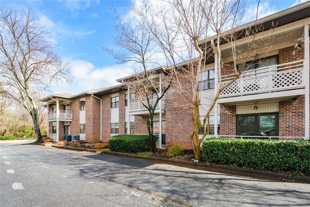 475 Mount Vernon Highway Northeast, Unit A102 Sandy Springs, GA 30328 - Photo 23 of 36