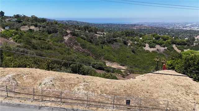 $950,000 | 14 Bronco Drive, Rancho Palos Verdes, CA 90275