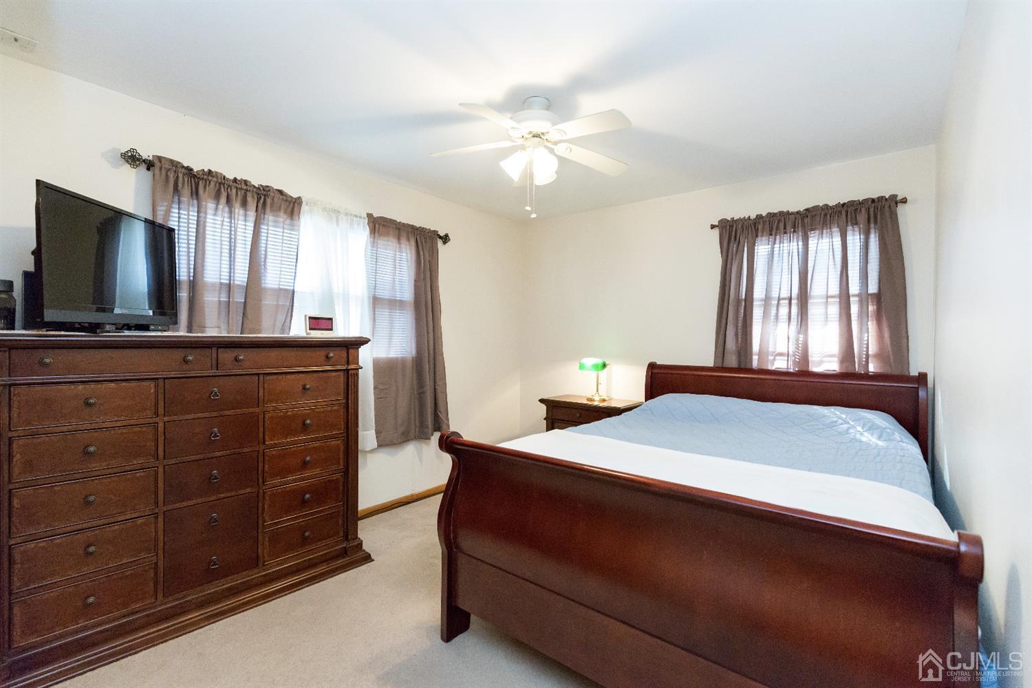 33 3rd Street Fords, NJ 08863 - Photo 22 of 45 Gallery Image 22