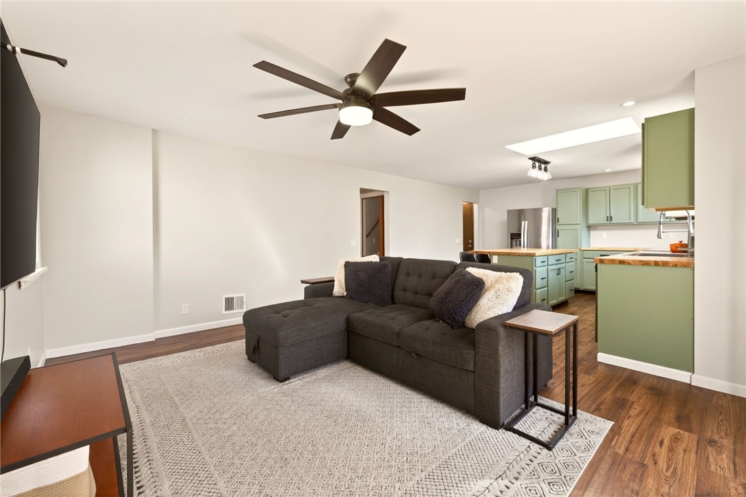 211 Cabot Road Greece, NY 14626 - Photo 12 of 26