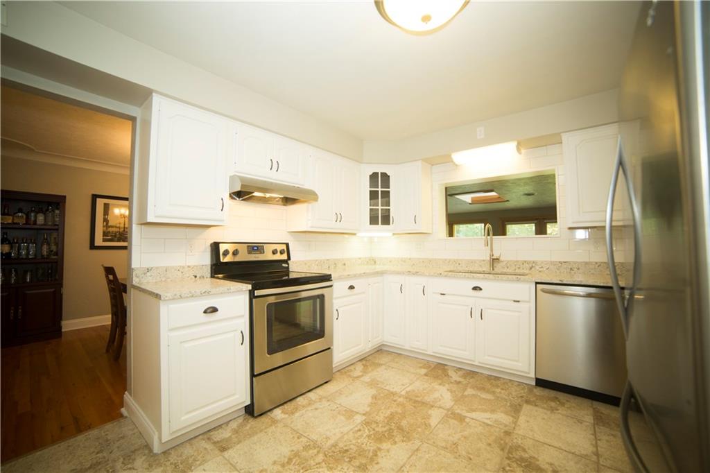 623 Sandy Hill Road Irwin, PA 15642 - Photo 5 of 20 Gallery Image 5
