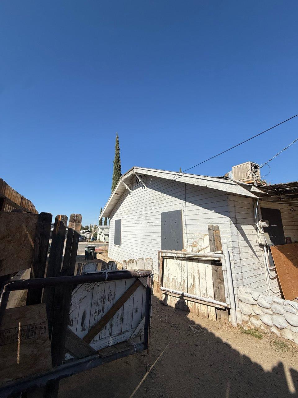 331 D Street Taft, CA 93268 - Photo 13 of 19