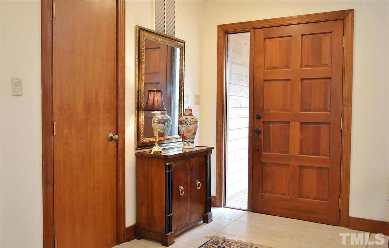 5200 Caber Road Raleigh, NC 27613 - Photo 3 of 25 Foyer
