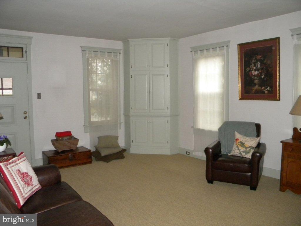 826 Willow Road Lancaster, PA 17601 - Photo 3 of 24