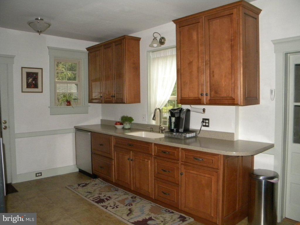 826 Willow Road Lancaster, PA 17601 - Photo 5 of 24