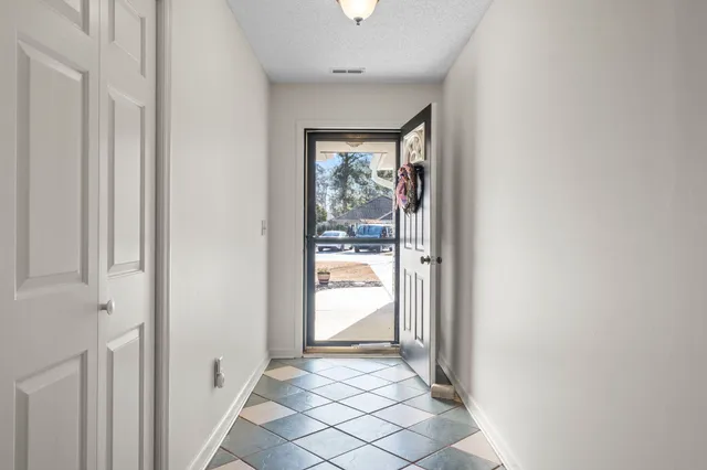 $274,900 | 6627 East Sweetbriar Trail, Myrtle Beach, SC 29588