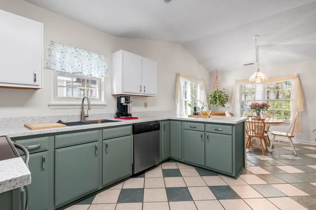 $274,900 | 6627 East Sweetbriar Trail, Myrtle Beach, SC 29588