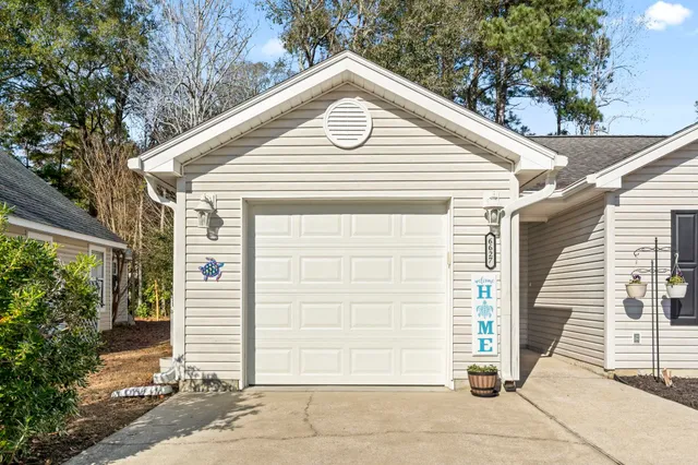 $274,900 | 6627 East Sweetbriar Trail, Myrtle Beach, SC 29588