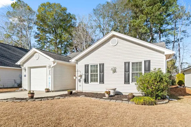 $274,900 | 6627 East Sweetbriar Trail, Myrtle Beach, SC 29588