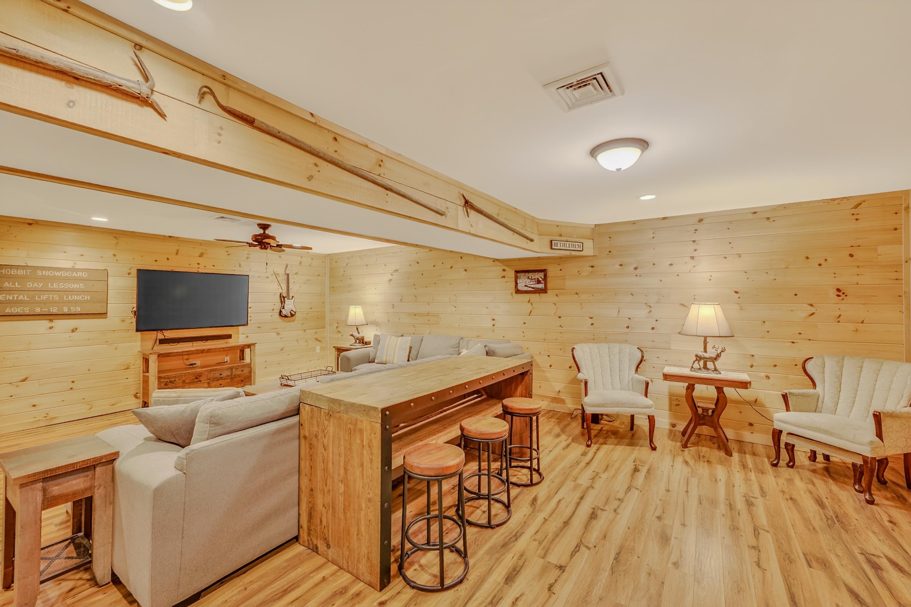 1560 Cherry Valley Road Bethlehem, NH 03574 - Photo 36 of 56