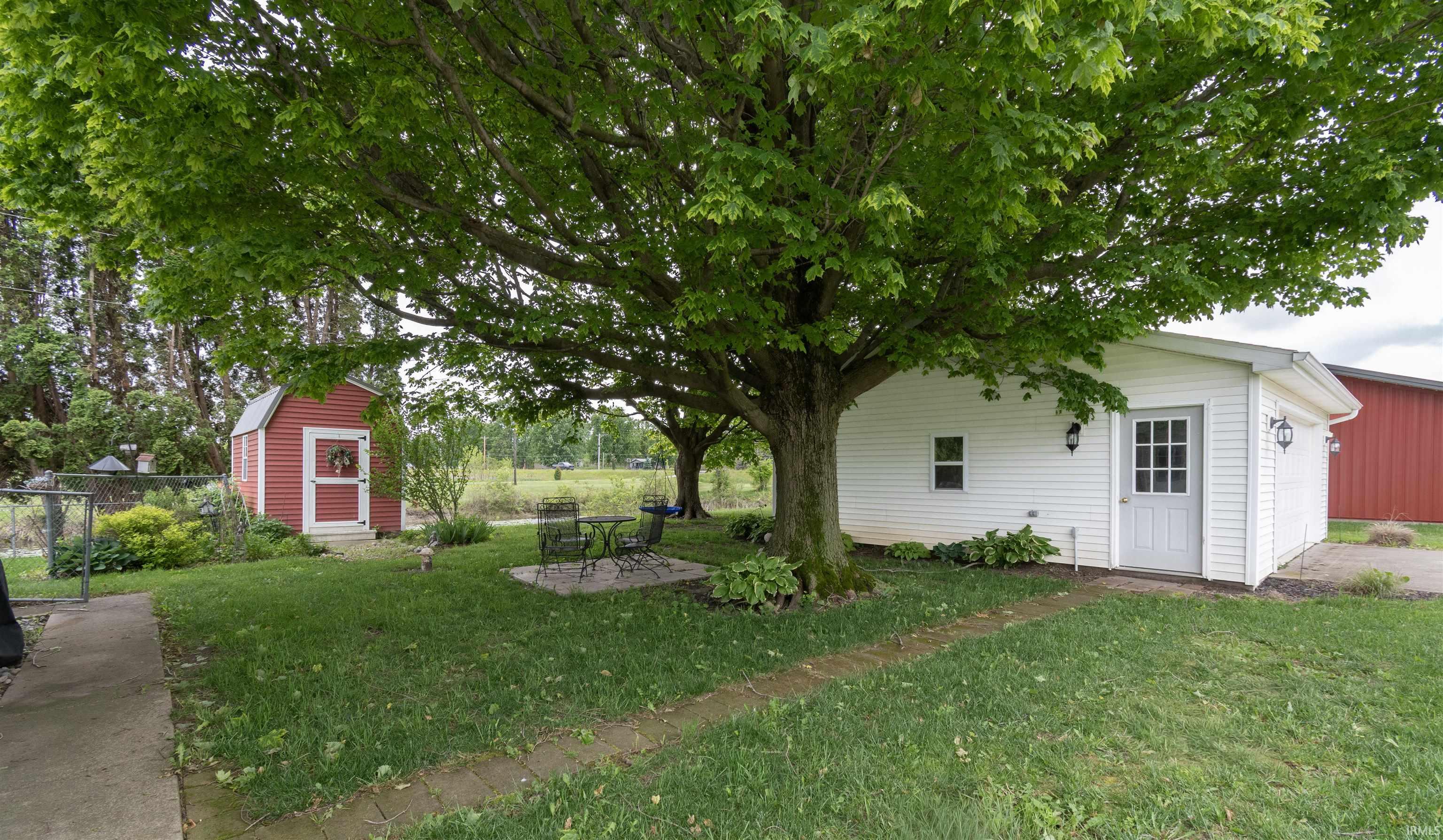 1212 Lima Road Kendallville, IN 46755 - Photo 33 of 34