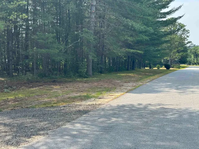 $249,000 | 32 2-2 Monticello Drive, Andover, NH 03216