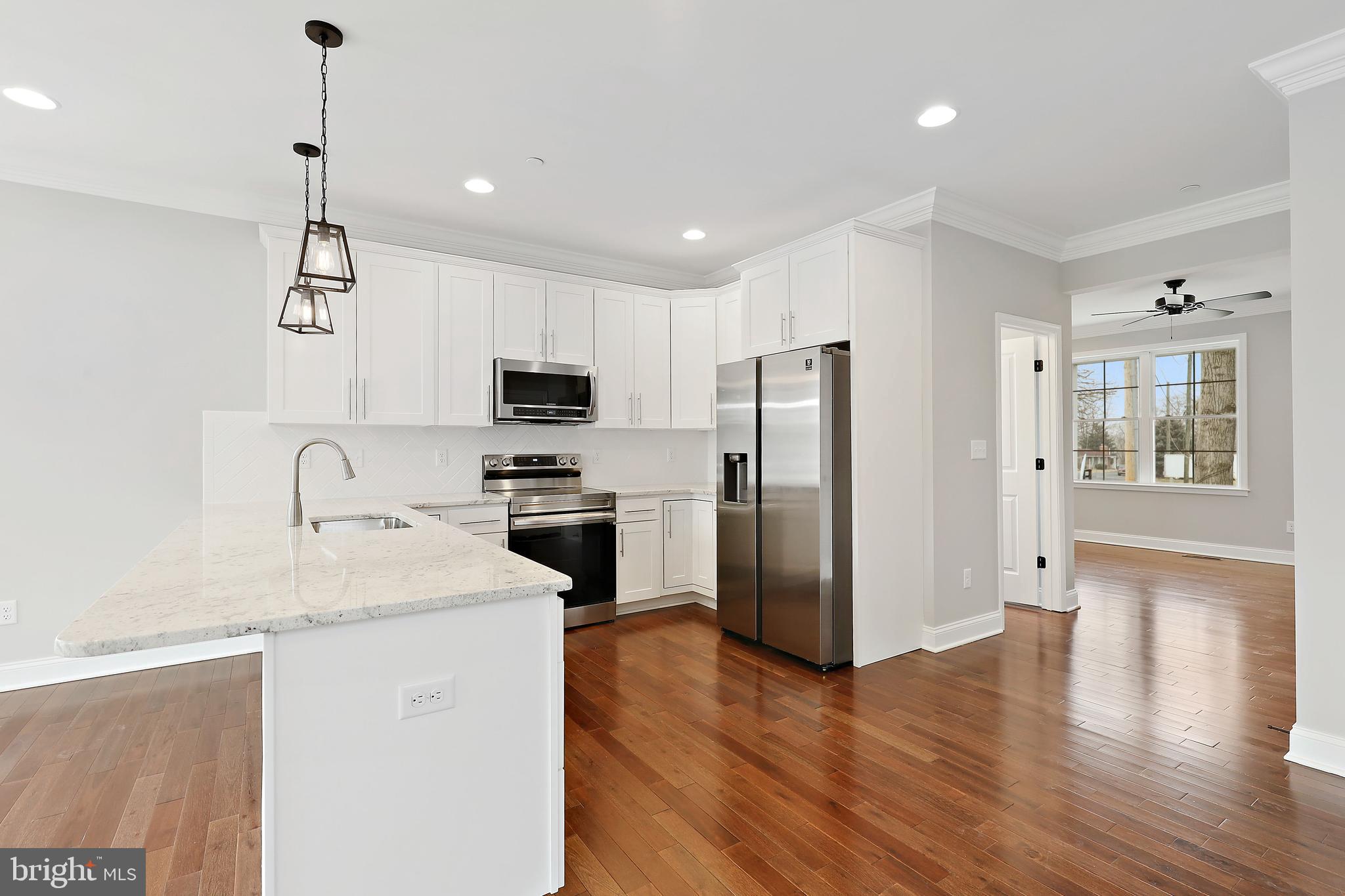 175 Park Road Pasadena, MD 21122 - Photo 11 of 33