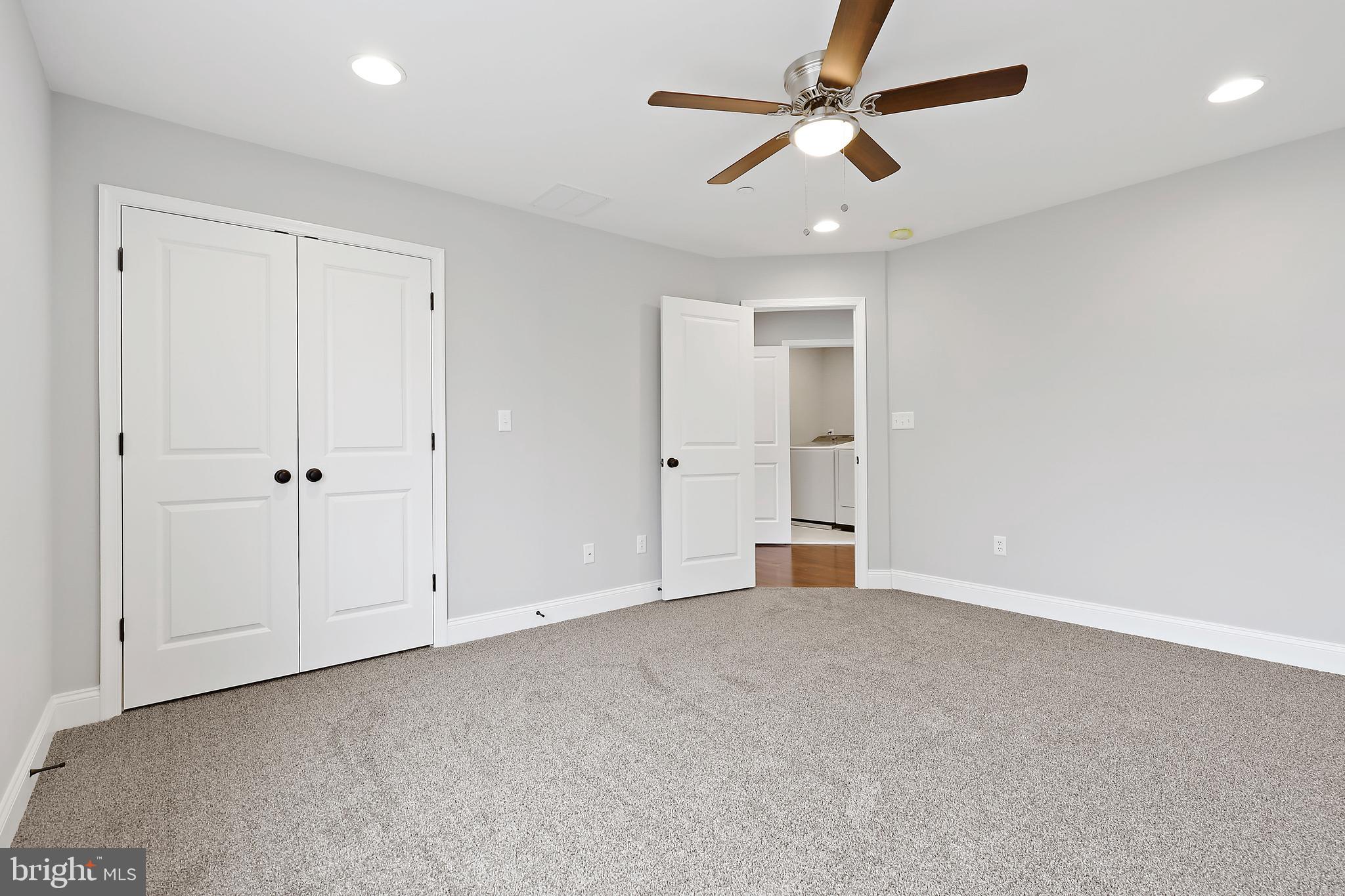 175 Park Road Pasadena, MD 21122 - Photo 21 of 33