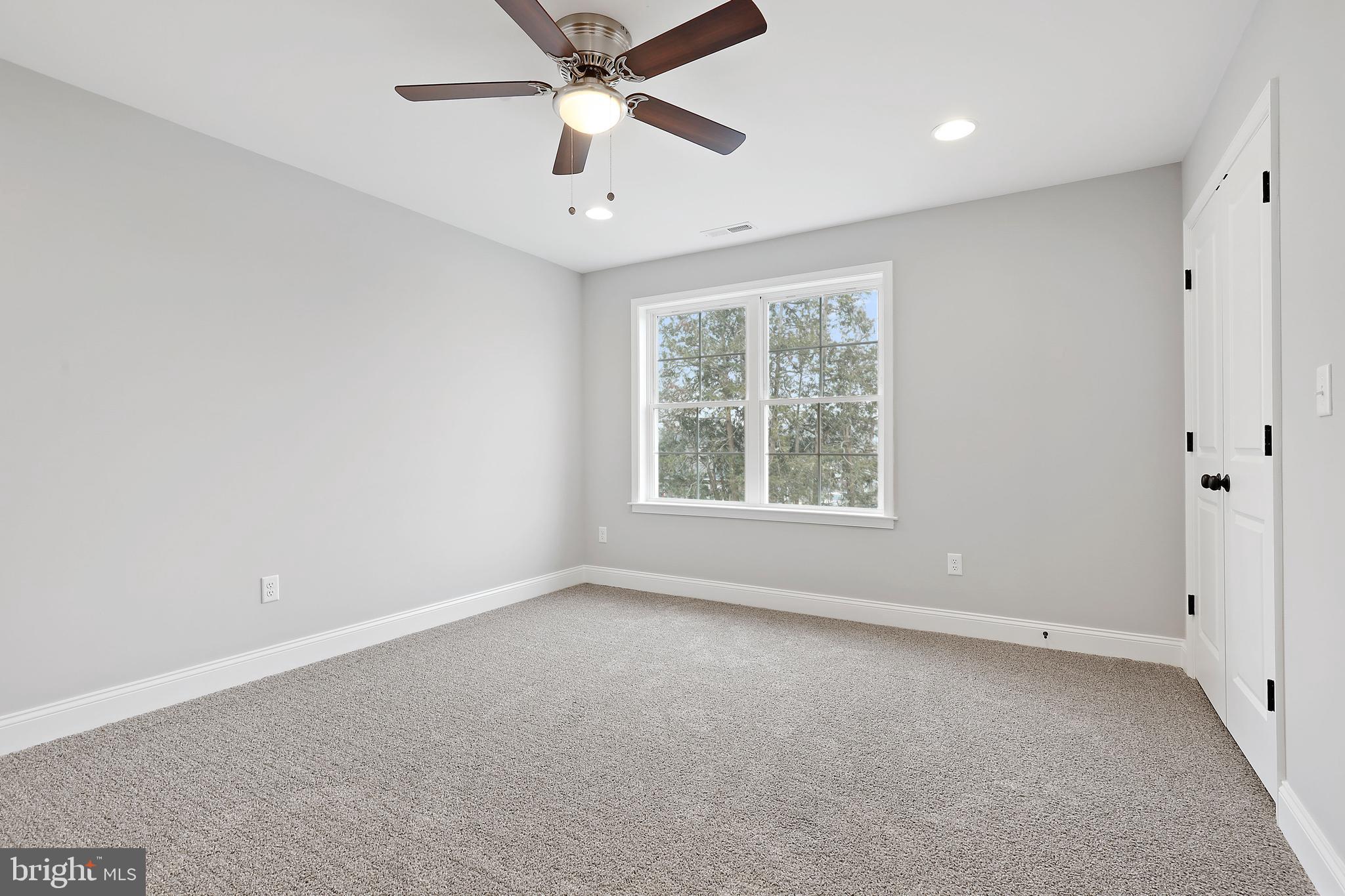 175 Park Road Pasadena, MD 21122 - Photo 22 of 33