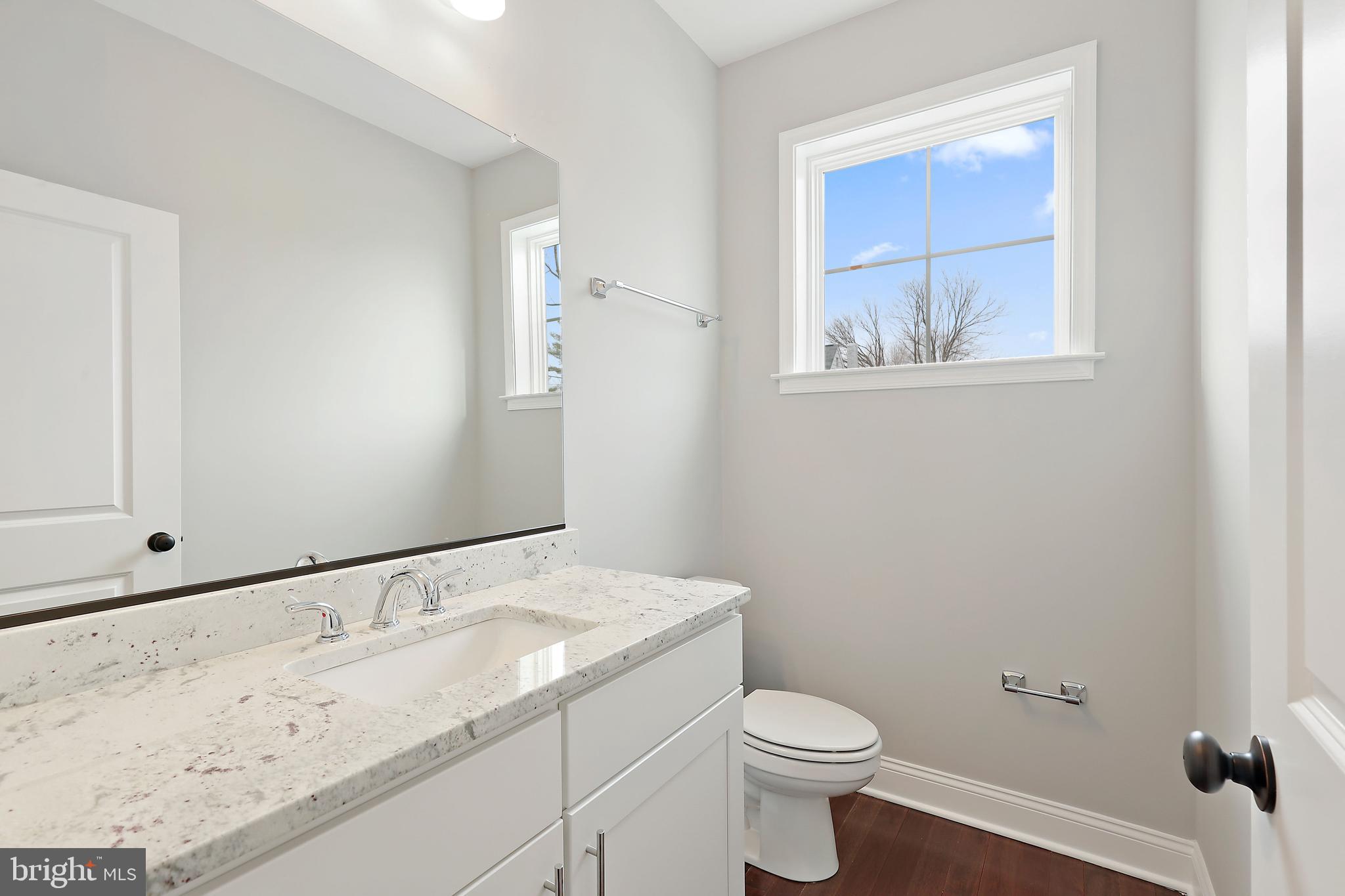 175 Park Road Pasadena, MD 21122 - Photo 6 of 33