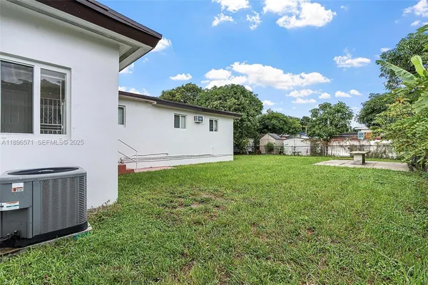 $2,650 | 1221 Northwest 34th Avenue, Unit 1221, Miami, FL 33125